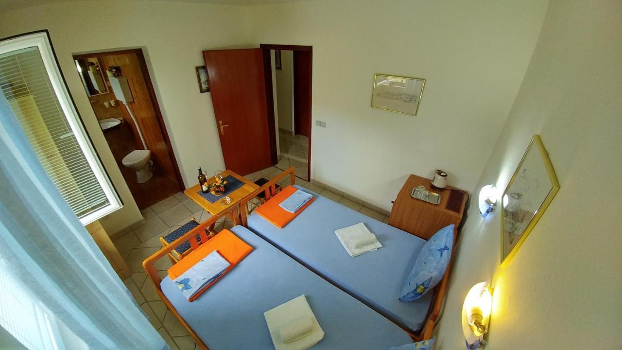 באסקה Apartments And Rooms Bova מראה חיצוני תמונה