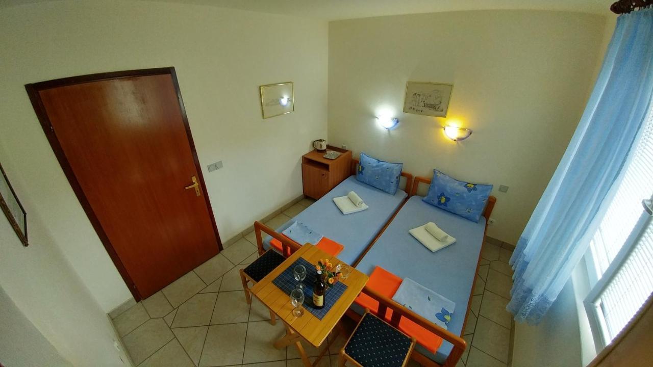 באסקה Apartments And Rooms Bova מראה חיצוני תמונה