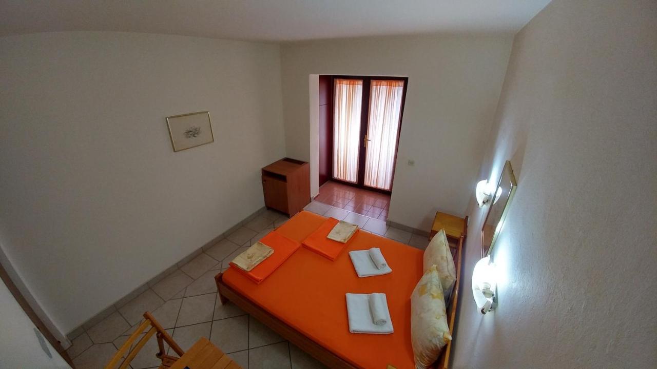 באסקה Apartments And Rooms Bova מראה חיצוני תמונה