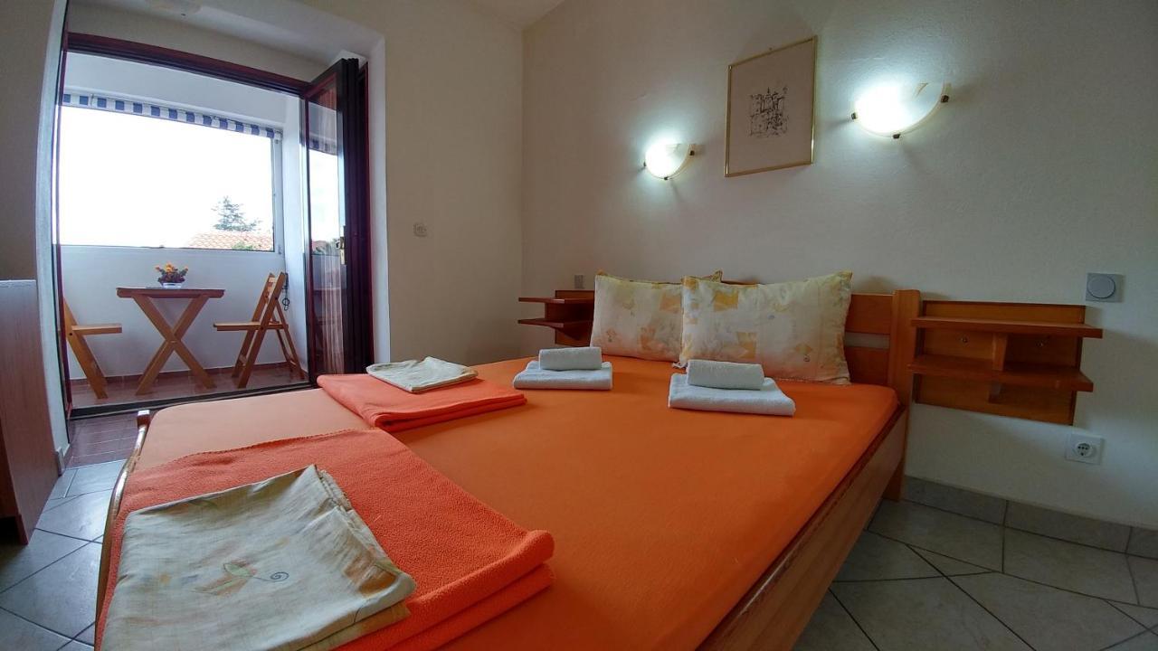 באסקה Apartments And Rooms Bova מראה חיצוני תמונה