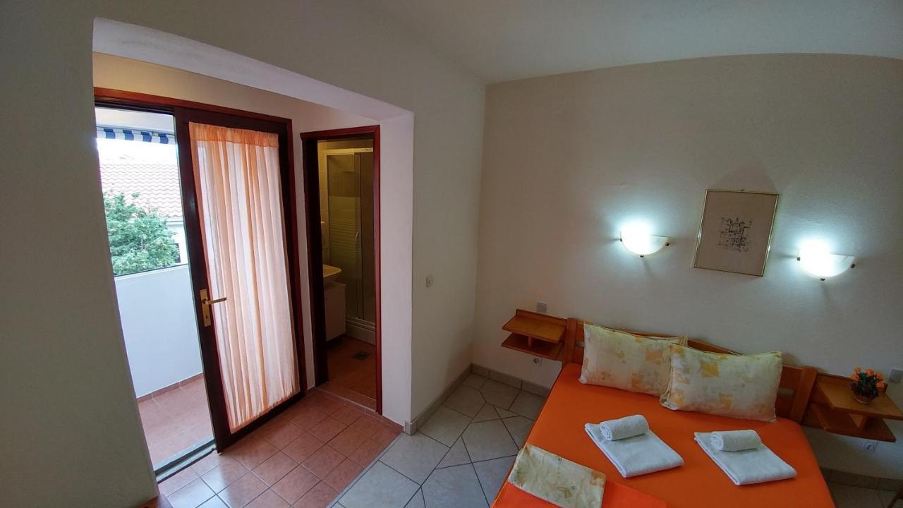 באסקה Apartments And Rooms Bova מראה חיצוני תמונה