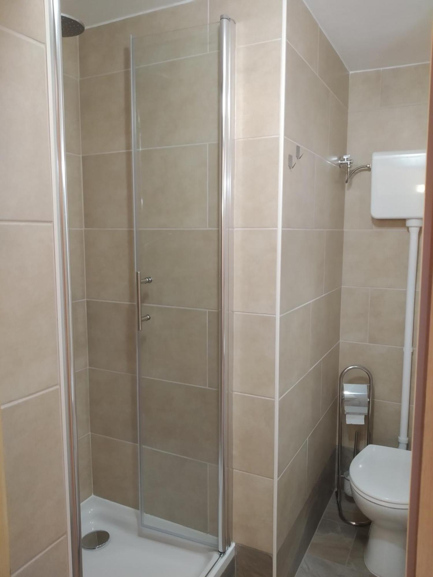 באסקה Apartments And Rooms Bova מראה חיצוני תמונה