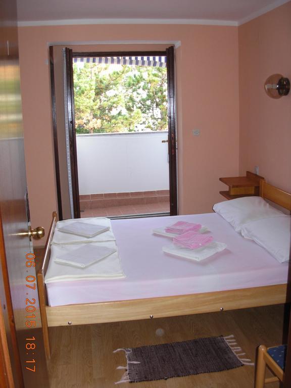 באסקה Apartments And Rooms Bova מראה חיצוני תמונה